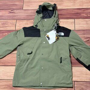 The North Face Classic GORE-TEX Jacket